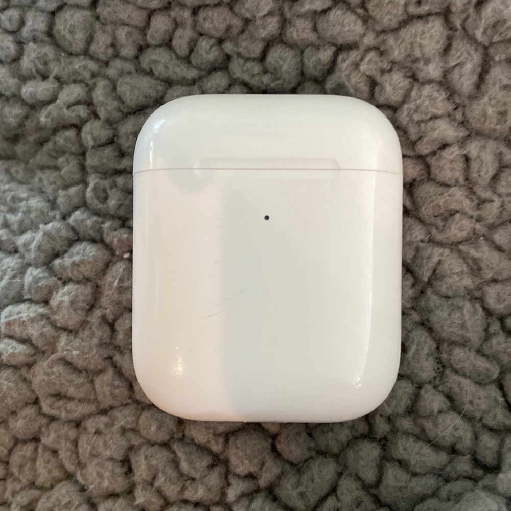 AirPods